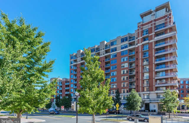 3650 S GLEBE Road unit: 638 photos photos