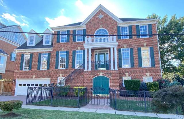 1102 S MONROE ST - 1102 South Monroe Street, Arlington, VA 22204