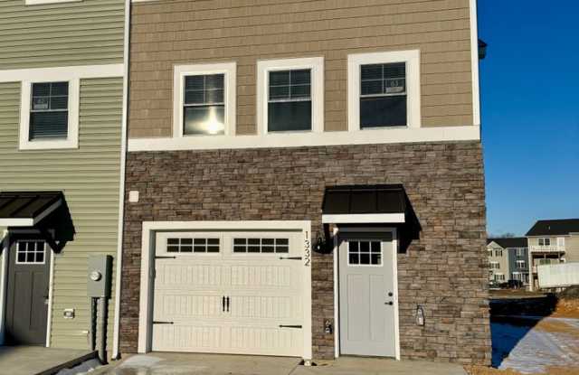 Move in Promo!! - Brand New End Unit Townhouse For Rent in Congers Creek photos photos
