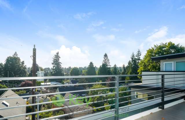 Luxury 3-Bedroom Apartment with Rooftop Deck and AC photos photos