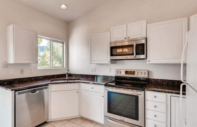 21859 Silver Meadow Circle Gallery 3