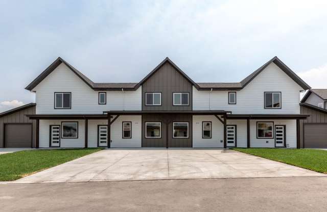 2-Story Urban Triplex at a modern community featuring 3 Bedrooms 3 Bathrooms photos photos