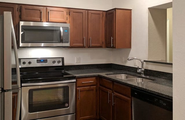 Tuscany Oaks Apartments Gallery 4