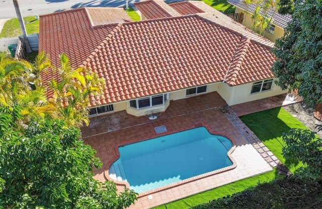 14300 SW 152nd Pl photos photos