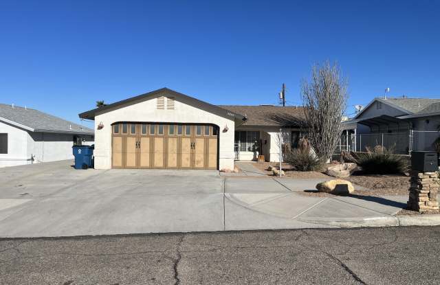 2557 Palisades Dr photos photos