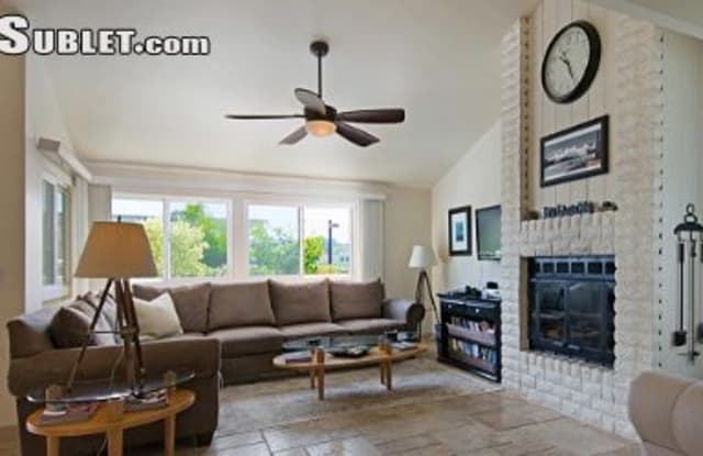 1819  Wilton Rd - 1819 Wilton Road, Encinitas, CA 92024