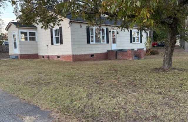 107 White Oak Road - 107 White Oak Road, Woodruff, SC 29388