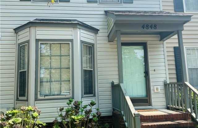4848 Pinedale Boulevard - 4848 Pinedale Boulevard, Lumberton, NC 28358
