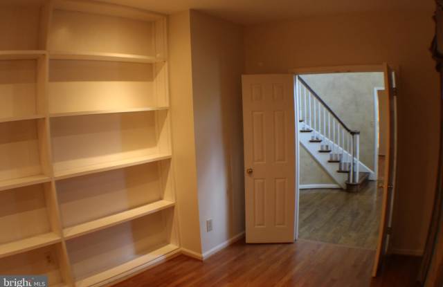 6202 SANDSTONE WAY Gallery 4