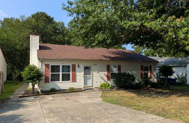 693 Trails Lane Gallery 1