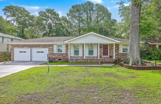 2075 Vestry Drive photos photos