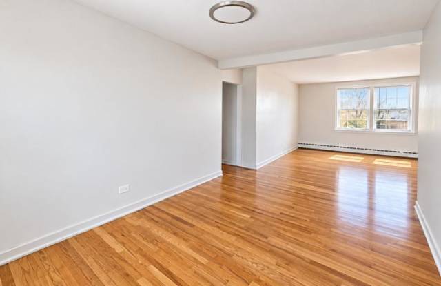 5252 N Campbell Gallery 4