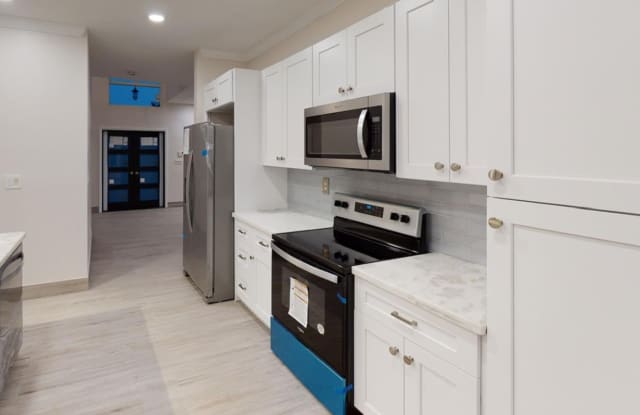 16785 Northwest 12th Court Gallery 1