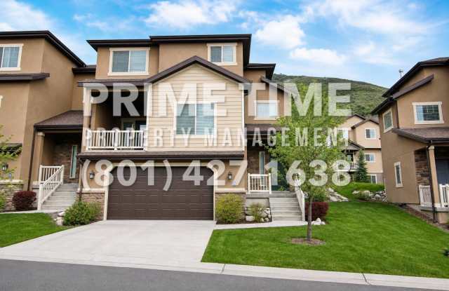 Lovely Townhouse For Rent photos photos