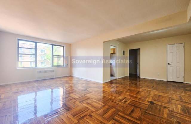 525-527 Riverdale Avenue photos photos