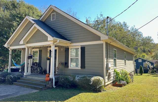 New Town Cottage Avaiable for August 2026 photos photos
