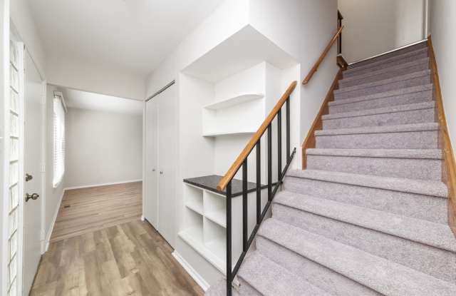 7346 Country Creek Way Gallery 2
