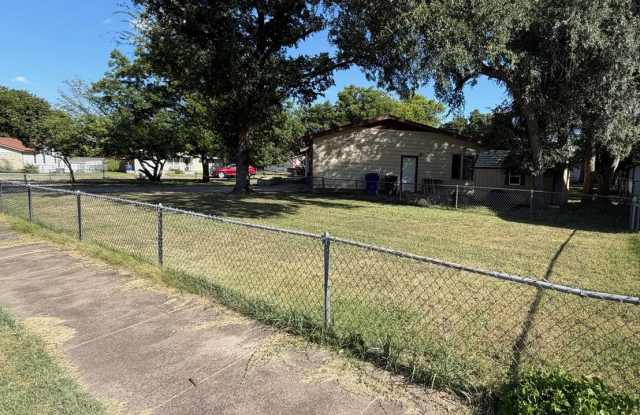 3 Bdrm Home in Copperas Cove on a Corner Lot photos photos
