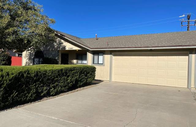 READY NOW! 3+2 Home In Golden Hills East With Garage! photos photos