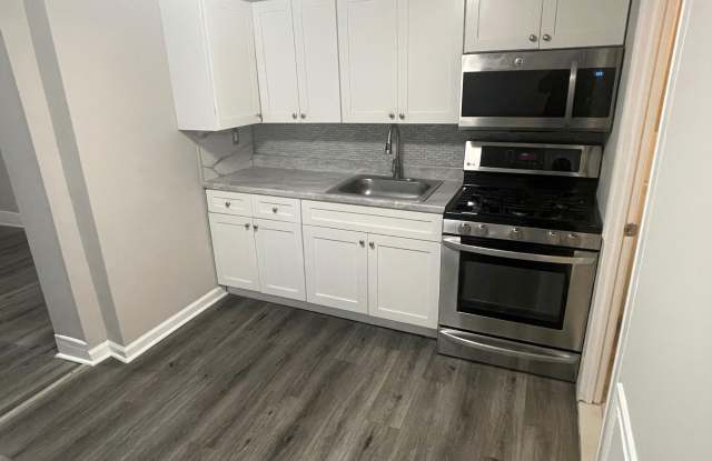 439 N SIMPSON Street unit: 2 photos photos