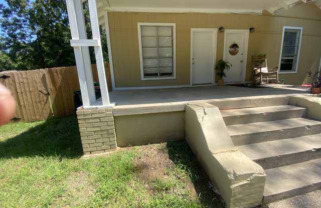 1221 N Pabst Ave photos photos