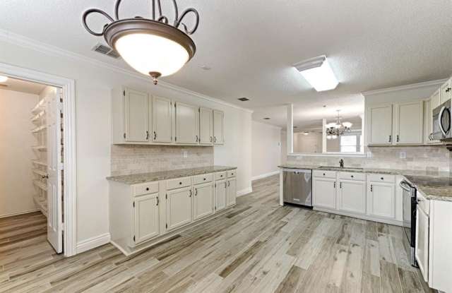 5156 Cliff Oaks Drive Gallery 4