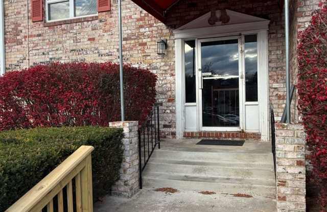 Third-Floor 2BR/1.5BA Condo Near I-695 photos photos