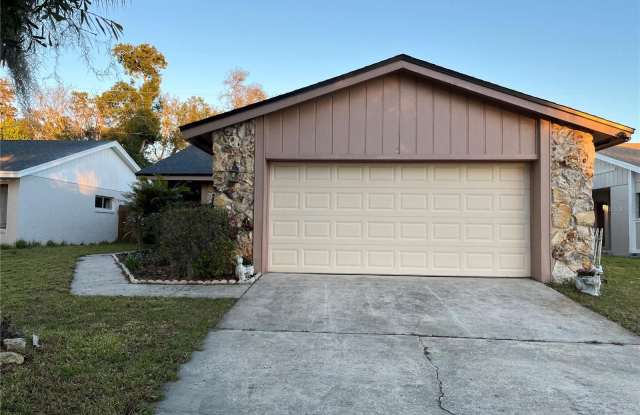 385 KANTOR BOULEVARD - 385 Kantor Boulevard, Casselberry, FL 32707