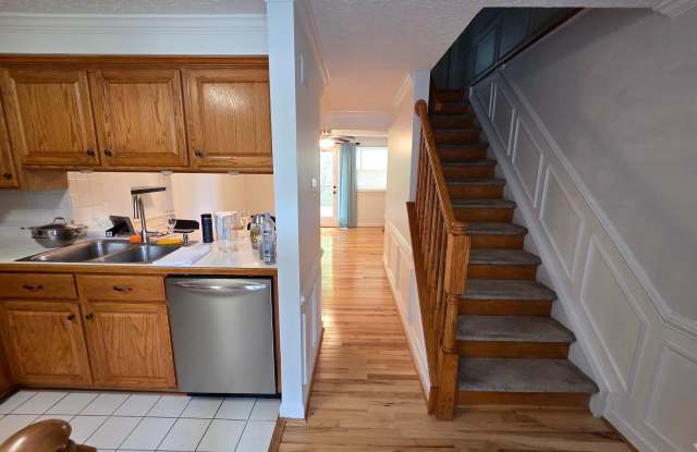 8332 ROCKY FORGE Court Gallery 2