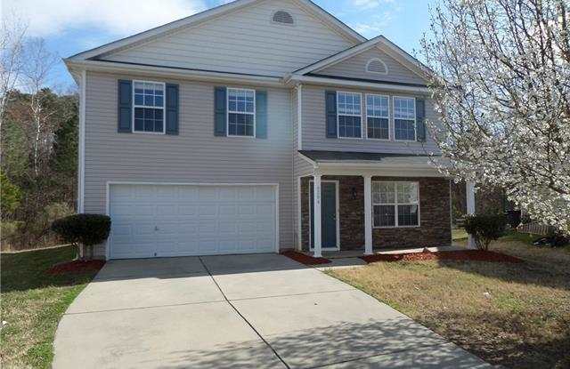 6204 Stonefort Court - 6204 Stonefort Court, Charlotte, NC 28216