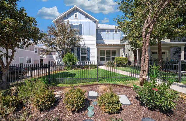 223 Claremont Avenue photos photos