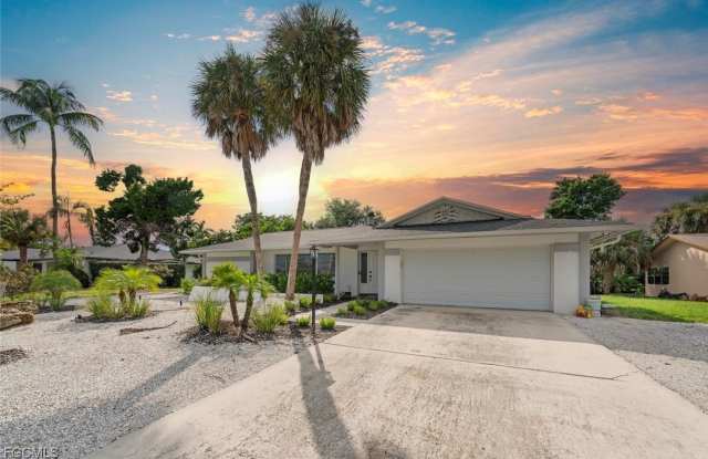 12150 McGregor Boulevard photos photos