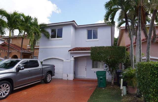 5943 SW 162nd Pl Gallery 1