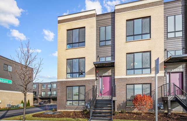 1286 Catalina Court - 1286 Catalina Court, Schaumburg, IL 60196 1286 Catalina Court - 1286 Catalina Court, Schaumburg, IL 60196