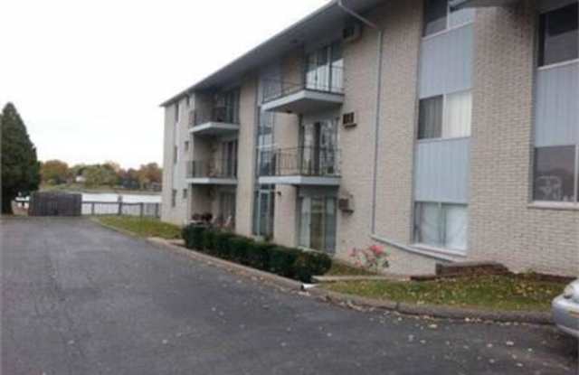 500 N Liberty - 19 photos photos