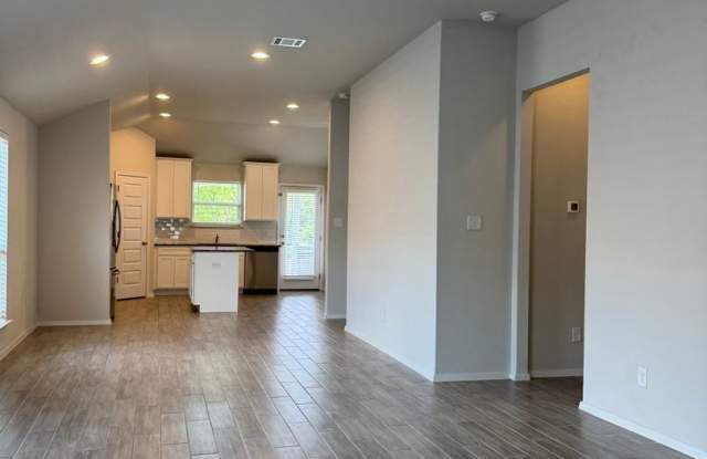 2 BR/2BA | Single Family Home | 1-Car Garage Parking | Fenced backyard  In Austin! Gallery 4