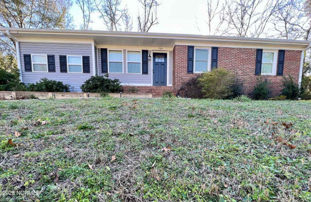 709 Lorraine Circle photos photos