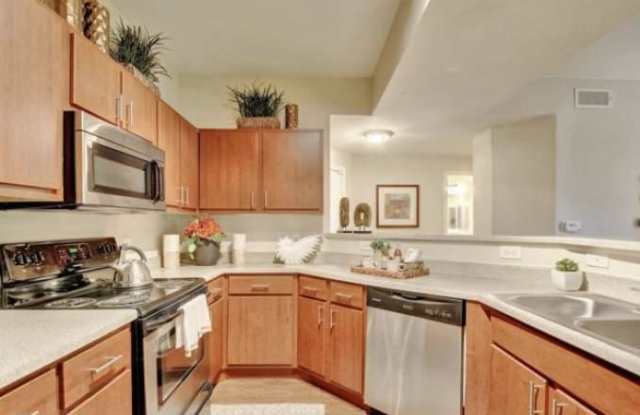8086 Exchange Dr Gallery 2