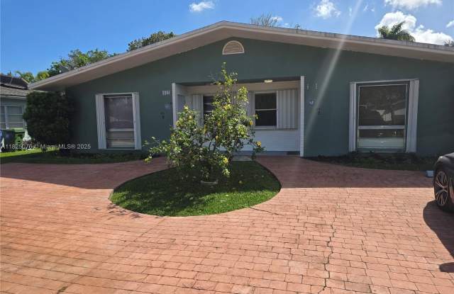 814 SW 13th St photos photos
