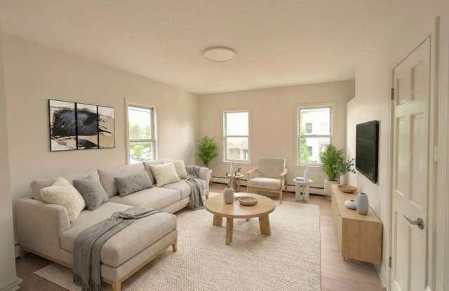 Great Deal on South Boston 3bed / 1bath near MBTA Redline $3200 photos photos