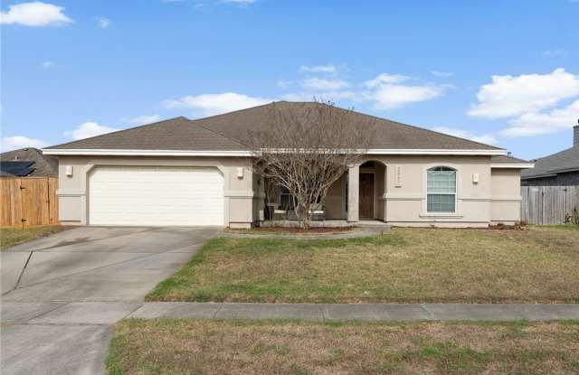 3921 Gladstone Drive photos photos