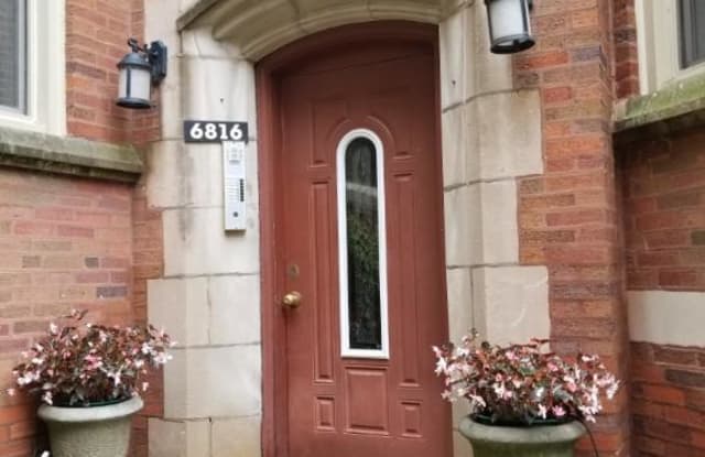 6816 N Ashland - 6816 North Ashland Boulevard, Chicago, IL 60626