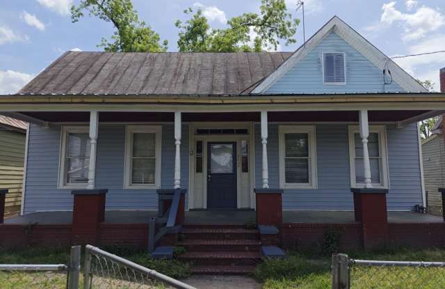 3 bedroom home in Harrisburg! Section 8 accepted! photos photos
