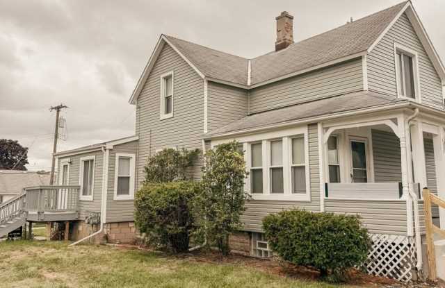 2474 4th St. - 2 photos photos