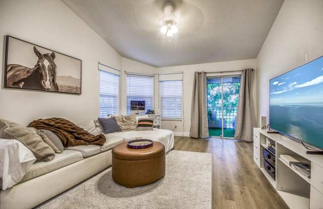 302 Muirfield Court Gallery 4