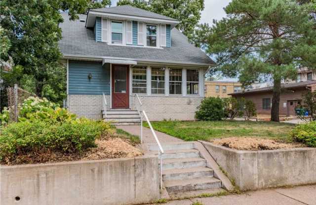 JUNE MOVE IN 2026- HAMLINE UNIVERSITY - 5 BEDROOM photos photos