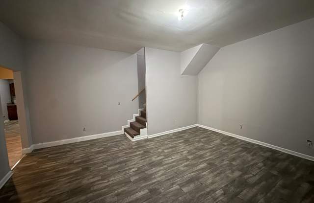 615 5th Ave E Apt B Gallery 4