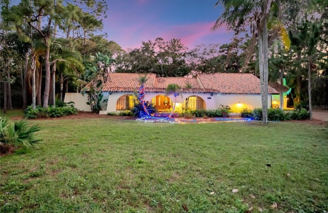 2401 MARGOLIN LANE - 2401 Margolin Lane, Largo, FL 33764