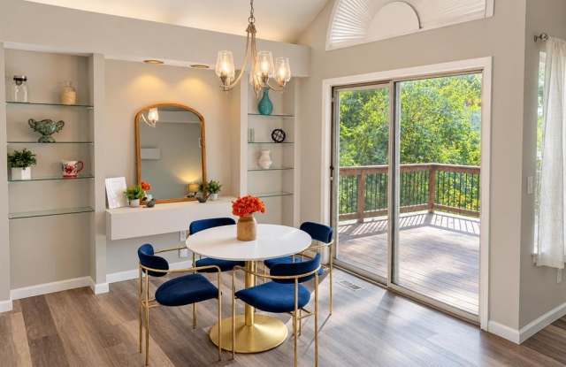 61 Broken Oak Court Gallery 4