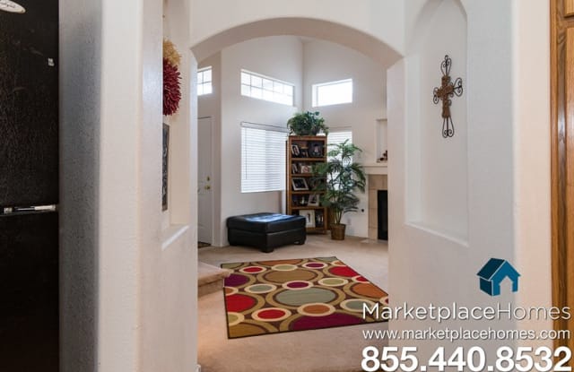 7040 Husky Dr NE - 7040 NE Husky Dr NE, Rio Rancho, NM 87144